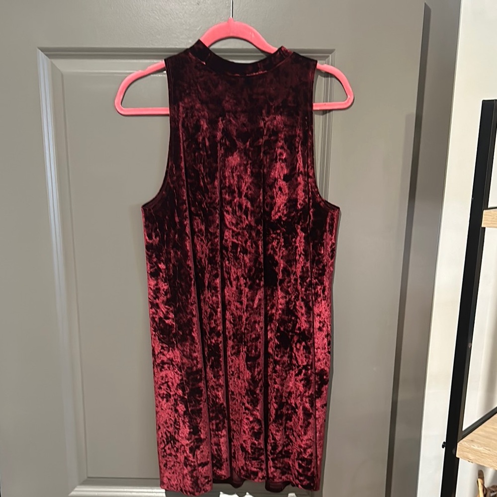 Velvet Sleeveless Dress in Rich Red